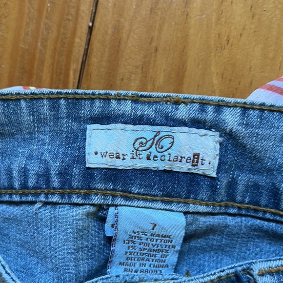 SO Wear it Declare it jeans with scarf belt; new with tag; size 7 juniors - Picture 2 of 5
